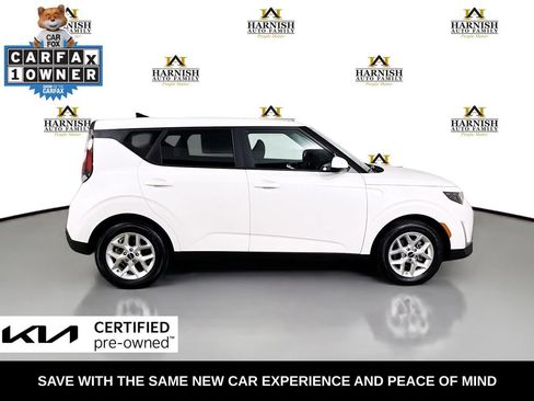 Certified 2025 Kia Soul LX w/ LX Technology Package FWD image 8