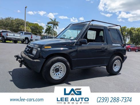 Used 1998 Chevrolet Tracker 4WD Convertible image 7