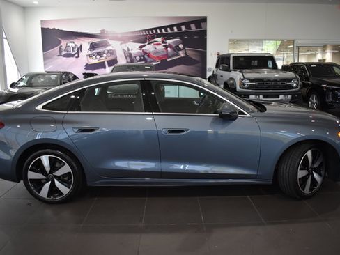 Used 2025 Audi A5 2.0T Premium Plus w/ Premium Plus AWD/4WD image 8