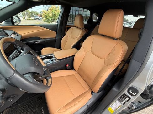 Used 2024 Lexus RX 350 Premium Plus w/ Convenience Package AWD/4WD image 17