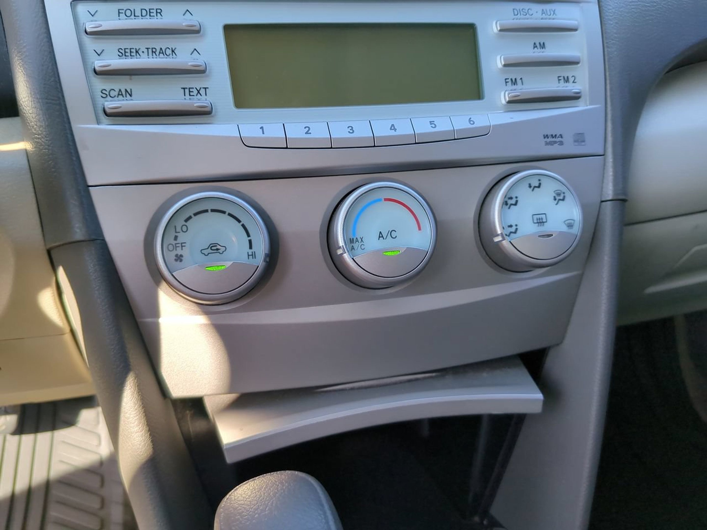 Used 2007 Toyota Camry LE FWD image 27
