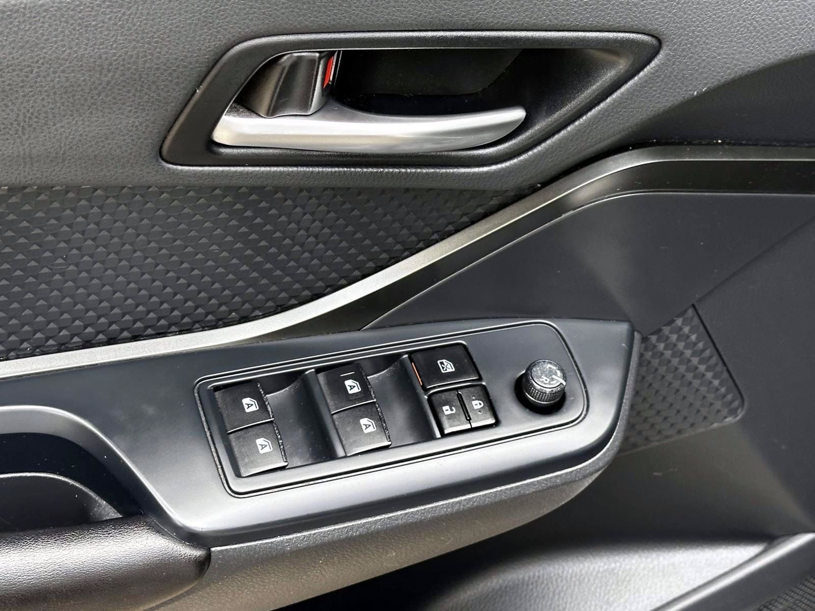 Certified 2019 Toyota C-HR LE FWD image 13
