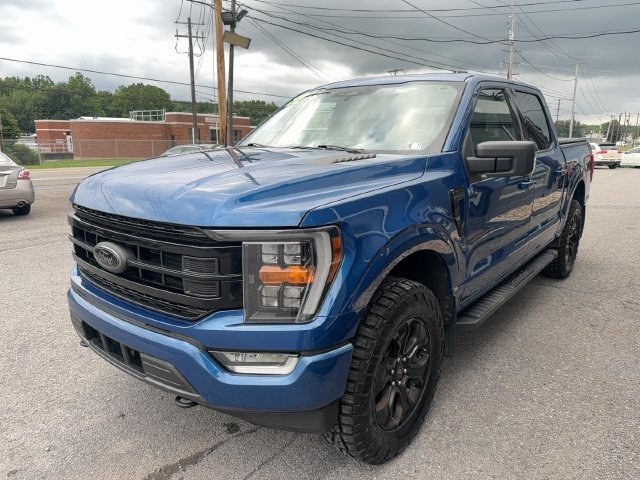 Used 2022 Ford F150 XLT w/ Equipment Group 302A High AWD/4WD image 3