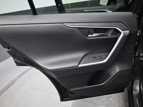Certified 2025 Toyota RAV4 Limited image 30