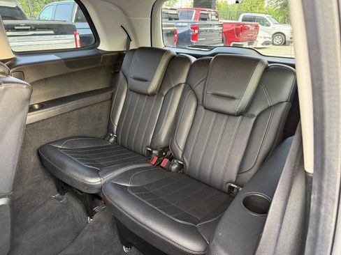 Used 2017 Mercedes-Benz GLS 450 4MATIC image 14