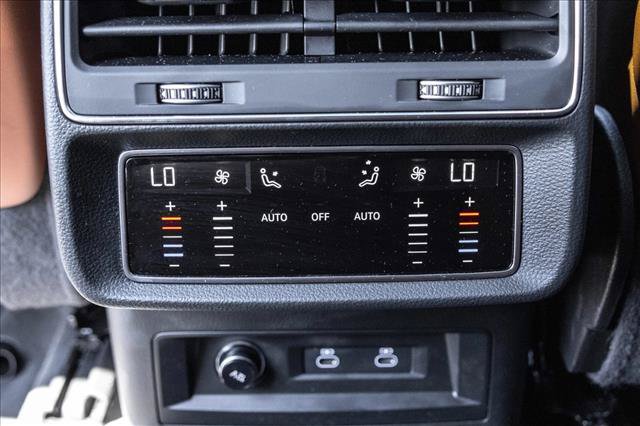 Used 2023 Audi Q8 Premium Plus AWD/4WD image 22