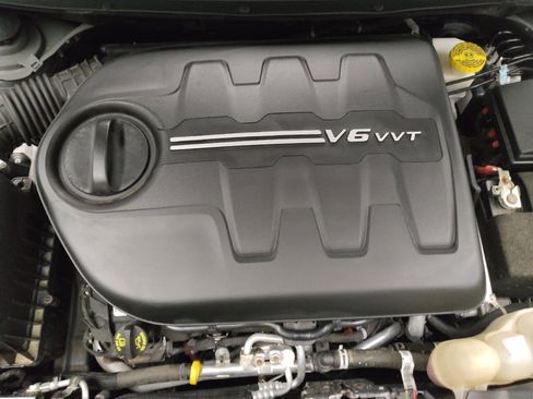 Used 2022 Jeep Cherokee Limited image 30