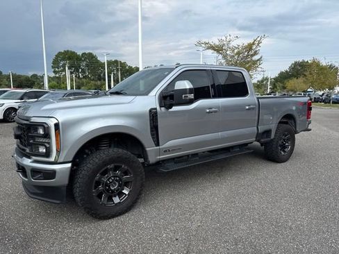 Used 2023 Ford F250 Lariat w/ Sport Appearance Package AWD/4WD image 14