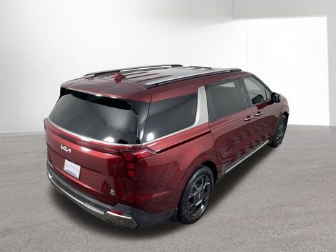 Used 2025 Kia Carnival SX image 42