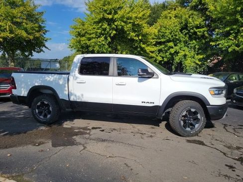 Used 2019 RAM 1500 Rebel AWD/4WD image 2