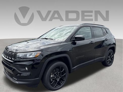 New 2026 Jeep Compass Latitude AWD/4WD image 1