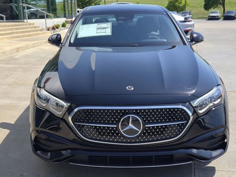 Certified 2025 Mercedes-Benz E 350 4MATIC Sedan image 9