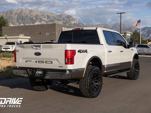 Used 2020 Ford F150 Lariat image 10