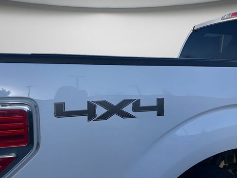 Used 2014 Ford F150 XLT w/ Equipment Group 301A Mid image 15