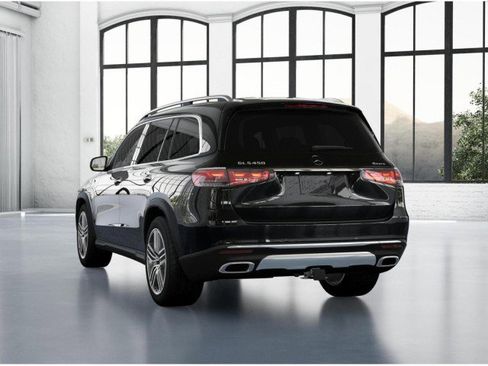 Used 2025 Mercedes-Benz GLS 450 4MATIC image 26