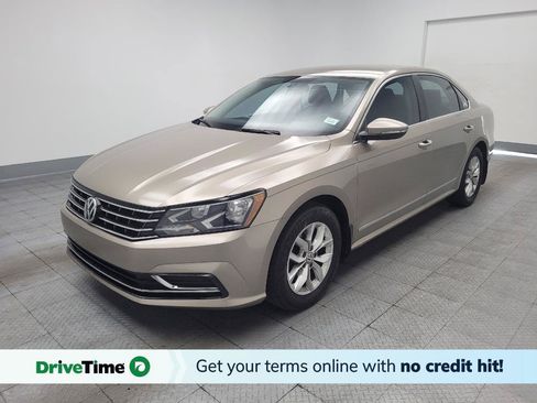 Used 2016 Volkswagen Passat 1.8T S FWD image 1