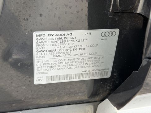 Used 2018 Audi Q5 2.0T Premium Plus w/ Premium Plus Package image 24