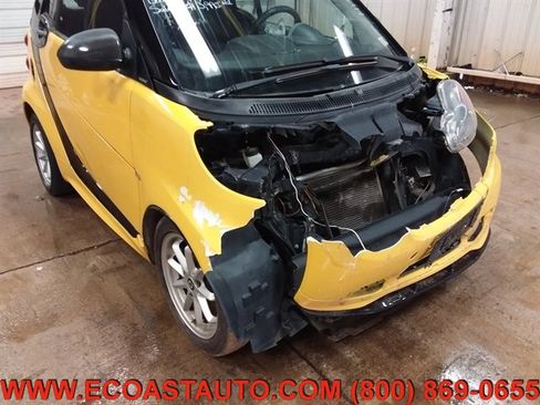 Used 2013 smart fortwo passion image 13