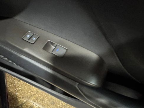 Used 2022 Toyota Camry TRD image 25