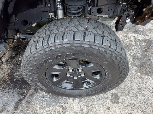 Used 2021 Jeep Gladiator Sport AWD/4WD image 36