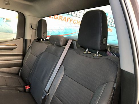 Certified 2024 Chevrolet Silverado 1500 LT image 9