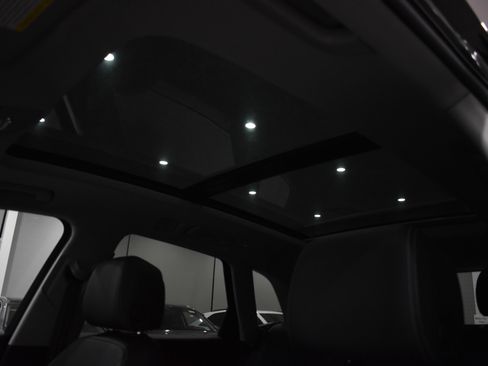 Used 2023 Audi Q5 2.0T Premium image 37