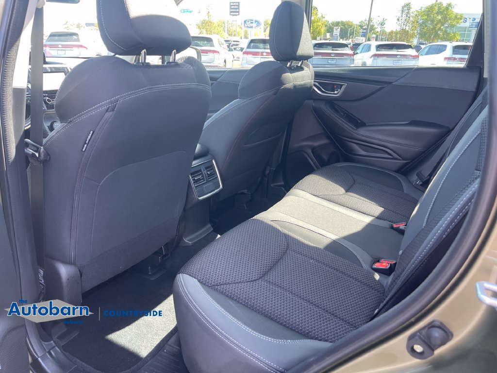 Used 2023 Subaru Forester Premium AWD/4WD image 26