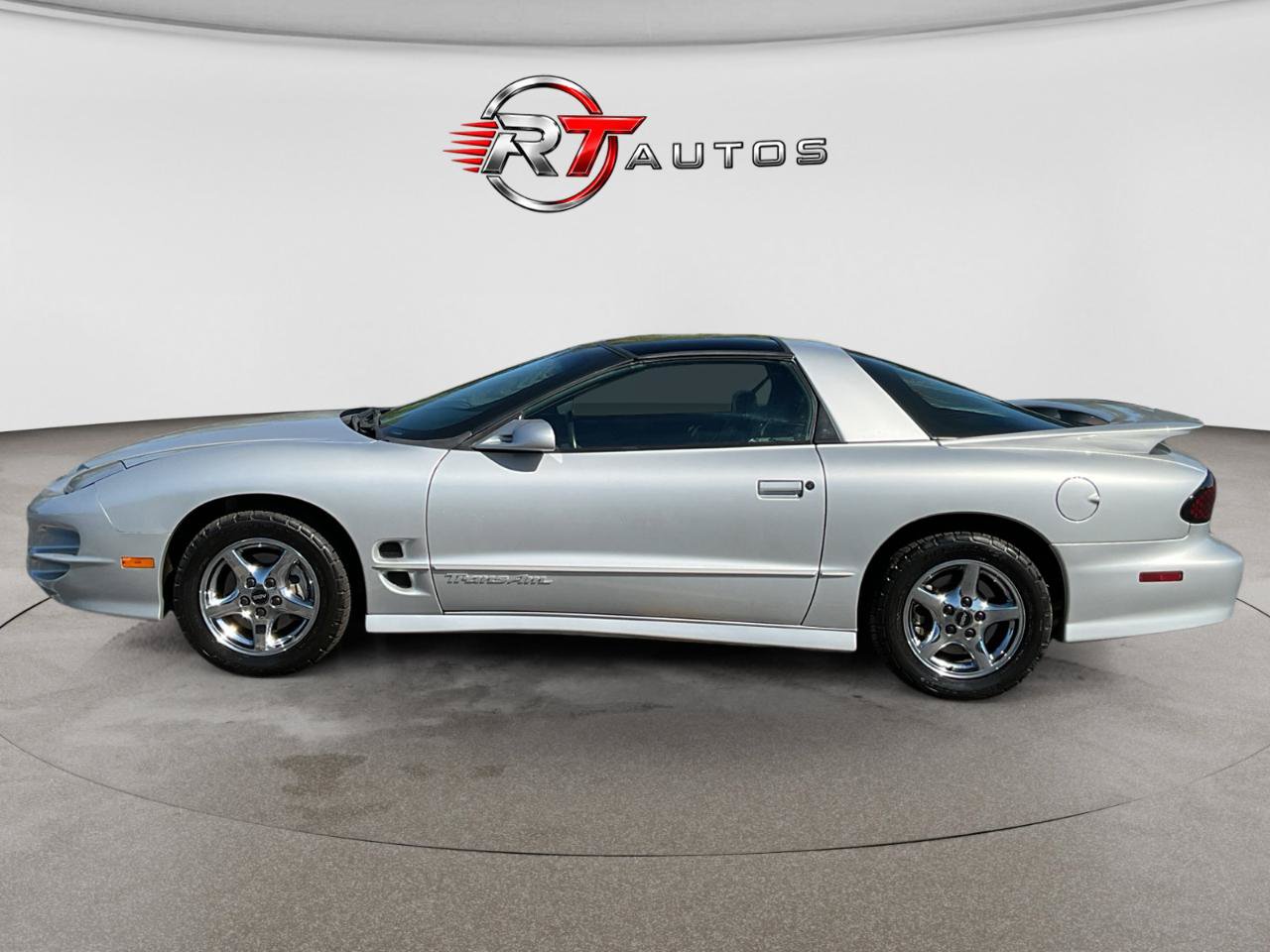 Used 2002 Pontiac Firebird Trans Am RWD image 8
