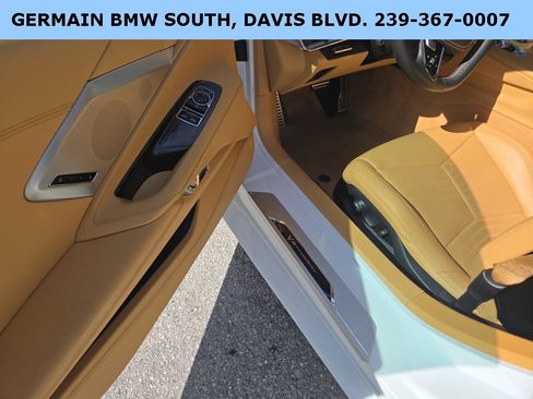 Used 2020 Chevrolet Corvette Stingray Premium Cpe w/ 3LT Preferred Equipment Group image 34