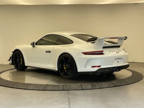 Certified 2018 Porsche 911 GT3 w/ Sport Chrono Package RWD image 3