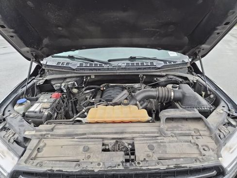 Used 2018 Ford F150 XLT w/ Equipment Group 302A Luxury AWD/4WD image 24