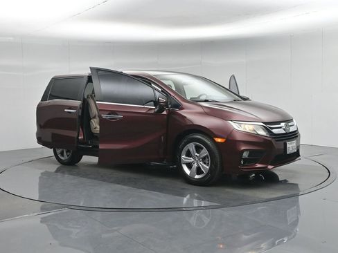 Used 2020 Honda Odyssey EX image 34