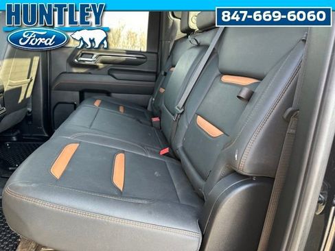 Used 2024 GMC Sierra 2500 AT4 w/ AT4 Premium Plus Package AWD/4WD image 11