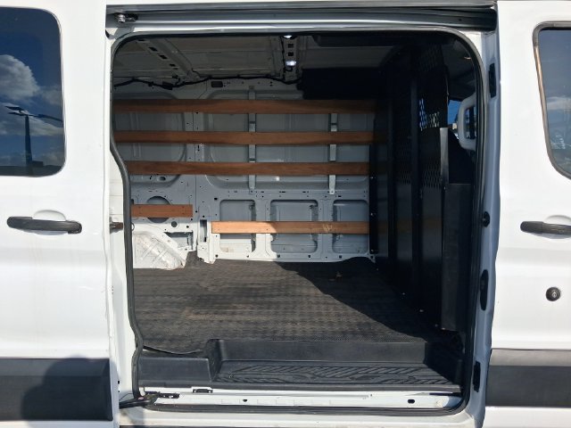 Used 2019 Ford Transit 250 130 Low Roof w/ Exterior Upgrade Package RWD image 7