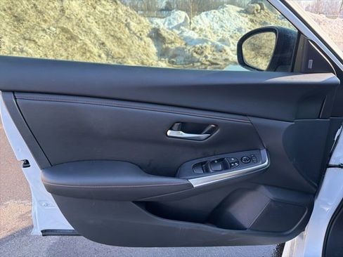 Used 2023 Nissan Sentra SR w/ Midnight Edition Package image 17