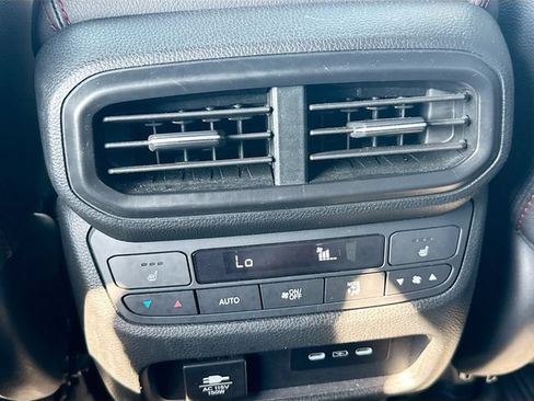 Used 2024 Honda Passport Black Edition image 31