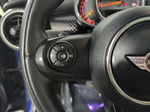 Used 2015 MINI Cooper S image 11