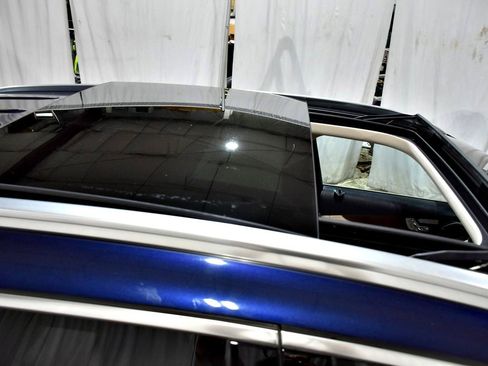 Used 2019 Mercedes-Benz GLC 300 4MATIC image 26