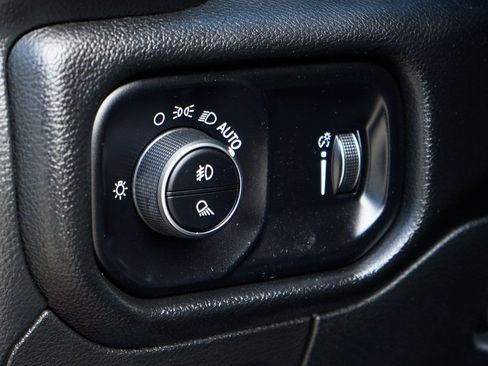 Used 2023 RAM 1500 Big Horn image 19