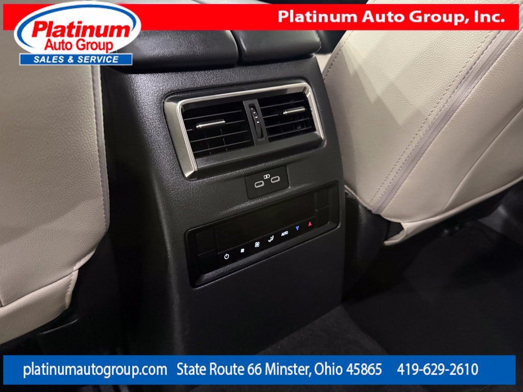 Used 2024 MAZDA CX-90 3.3 Turbo w/ Preferred Package AWD/4WD image 29