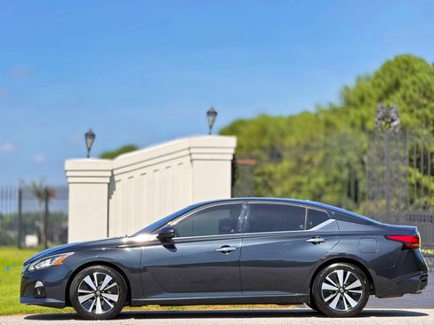 Used 2019 Nissan Altima 2.5 SL FWD image 7