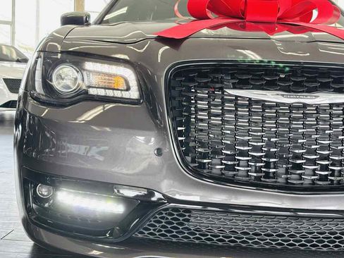 Used 2023 Chrysler 300 S RWD image 18