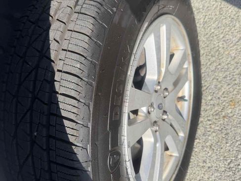 Used 2012 Ford Edge SE FWD image 16