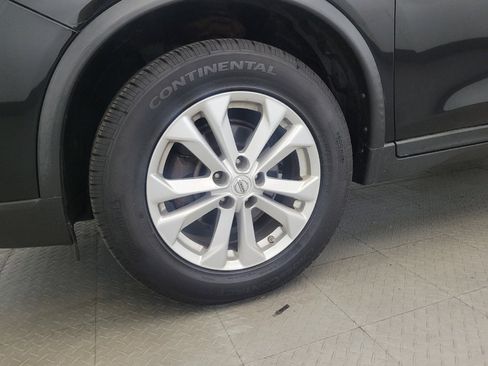 Used 2015 Nissan Rogue SV AWD/4WD image 31