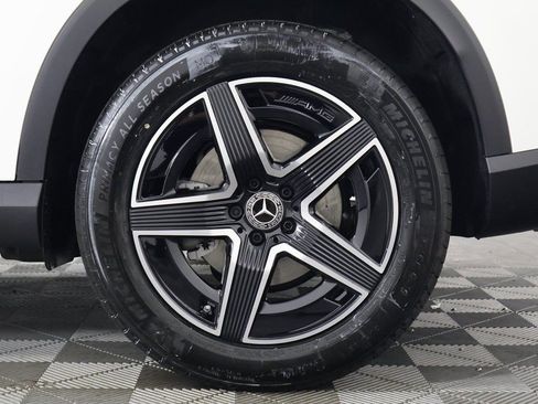 New 2026 Mercedes-Benz GLC 300 image 10