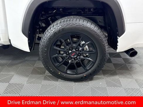 Used 2026 Toyota Tundra SR5 w/ SR5 Premium Package image 4