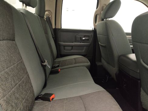 Used 2017 RAM 1500 Classic SLT image 19