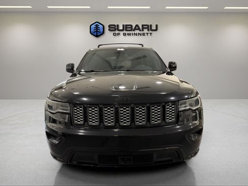 Used 2022 Jeep Grand Cherokee Laredo X RWD image 8