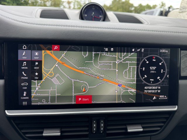 Used 2019 Porsche Cayenne AWD/4WD image 27