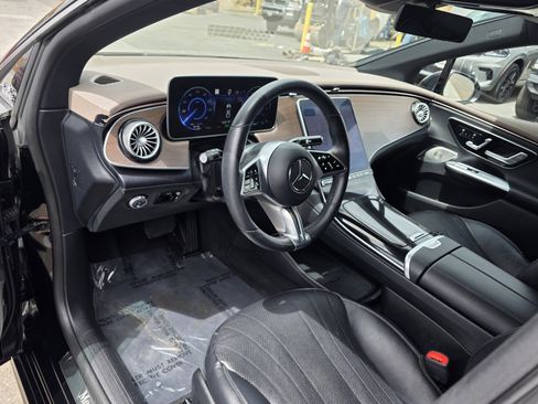 Used 2023 Mercedes-Benz EQE 350+ Sedan image 9